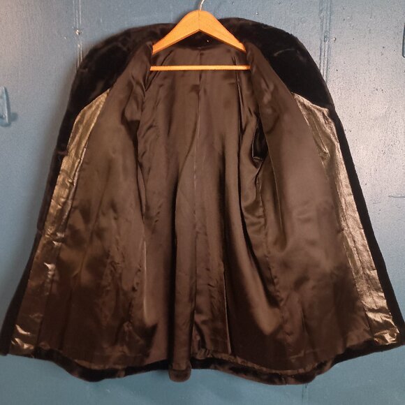 1940's Style- Black Velvety Winter Coat- Size Medium - Picture 2 of 11
